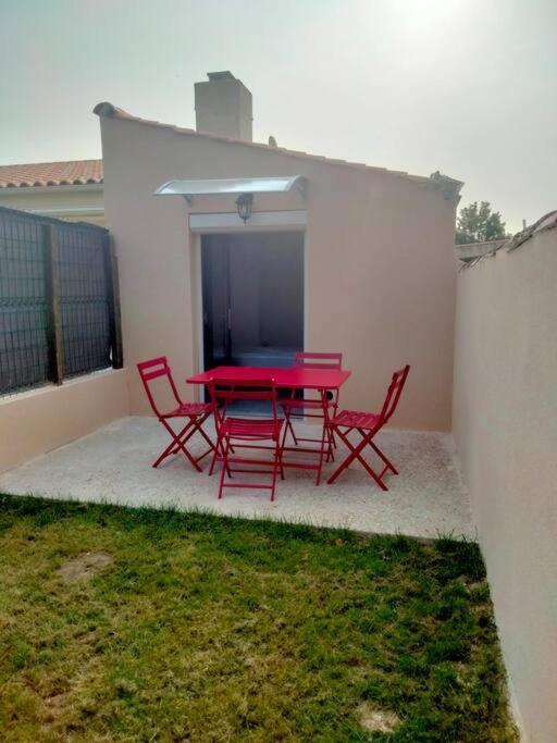 Maison Independante 35M² Classee Proche D'Ylium. Олон-сюр-Мер Екстер'єр фото