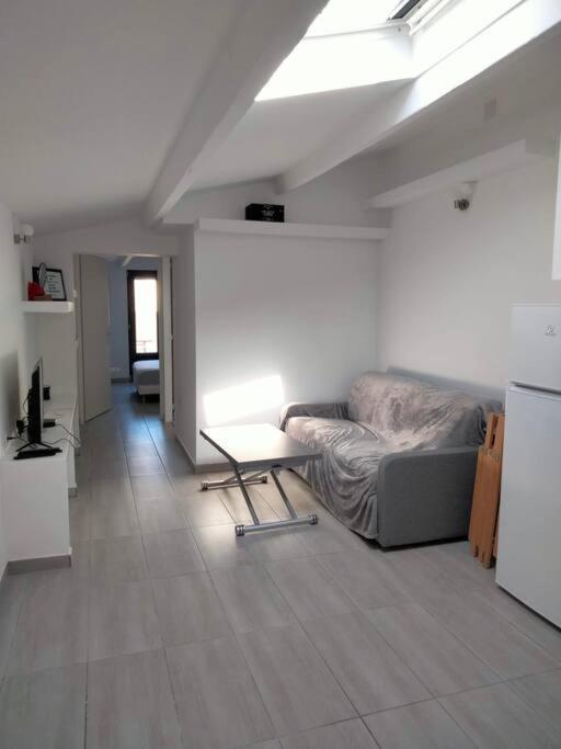 Maison Independante 35M² Classee Proche D'Ylium. Олон-сюр-Мер Екстер'єр фото
