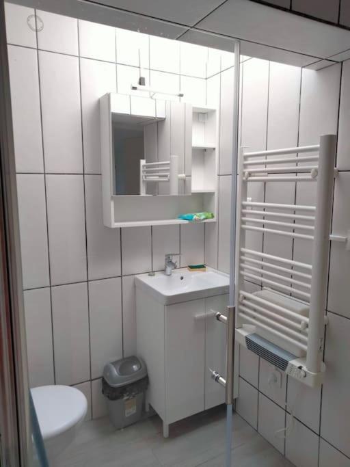 Maison Independante 35M² Classee Proche D'Ylium. Олон-сюр-Мер Екстер'єр фото